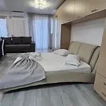 Alezzi Large Luxury Studio N10 Piscina * Năvodari