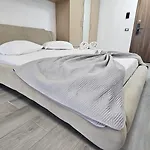 Apartament Alezzi Large Luxury Studio N10 Piscina *