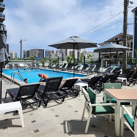 Alezzi Large Luxury Studio N10 Piscina Lejlighed *