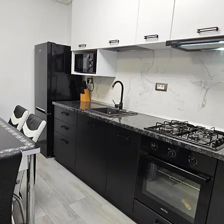 Apartment Alezzi Large Luxury Studio N10 Piscina Navodari