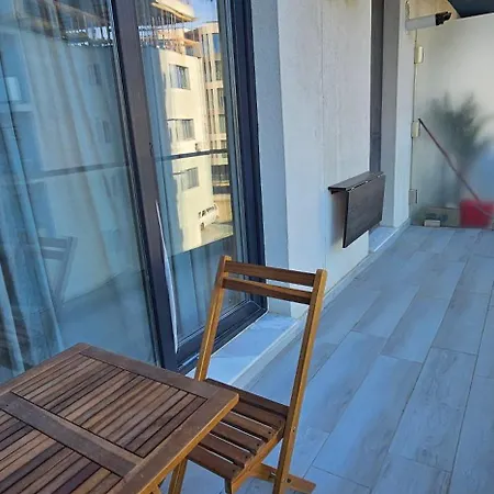 Alezzi Large Luxury Studio N10 Piscina