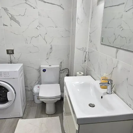 Apartment Alezzi Large Luxury Studio N10 Piscina Navodari