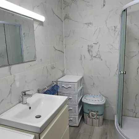 Alezzi Large Luxury Studio N10 Piscina Apartment