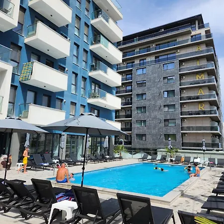 Alezzi Large Luxury Studio N10 Piscina *
